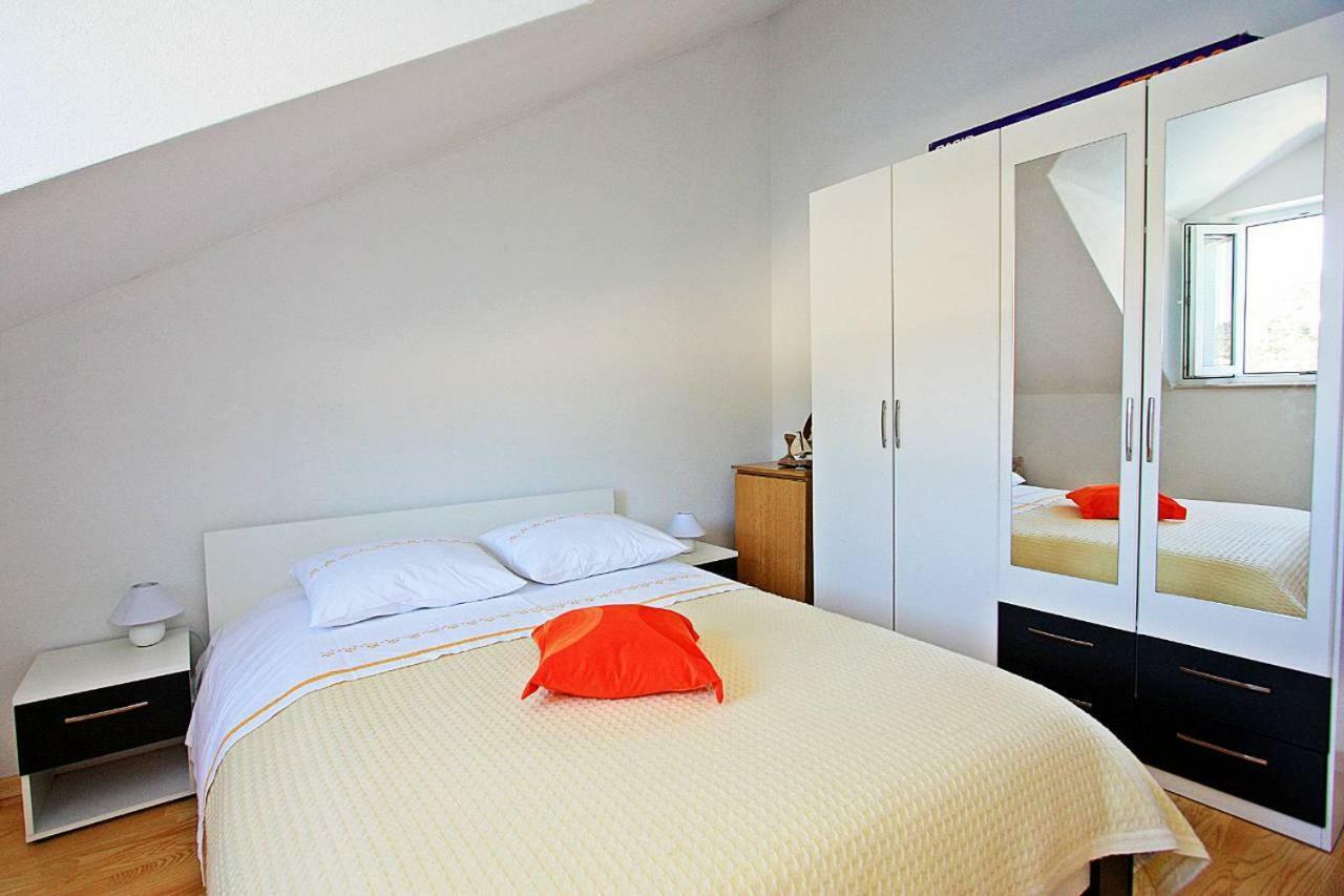Apartmani Nila Пучишча Екстериор снимка